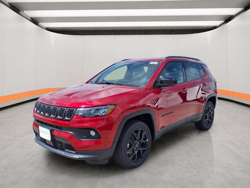 New 2026 Jeep Compass Latitude AWD/4WD image 3