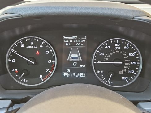 Used 2024 Subaru Crosstrek 2.0i Premium AWD/4WD image 18