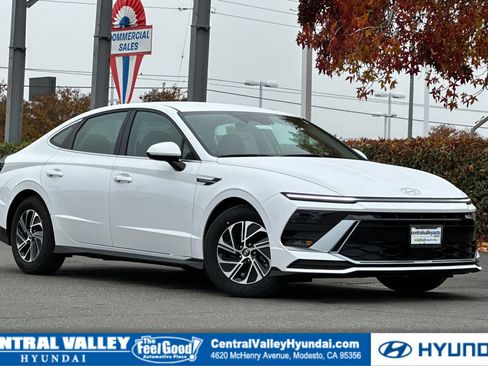 New 2026 Hyundai Sonata Blue image 1