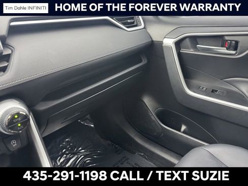 Used 2023 Toyota RAV4 XLE Premium image 14