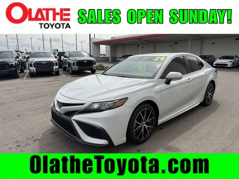 Certified 2024 Toyota Camry SE FWD image 2