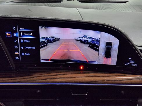 Used 2022 Cadillac Escalade ESV Sport Platinum w/ LPO, ONYX Package image 42