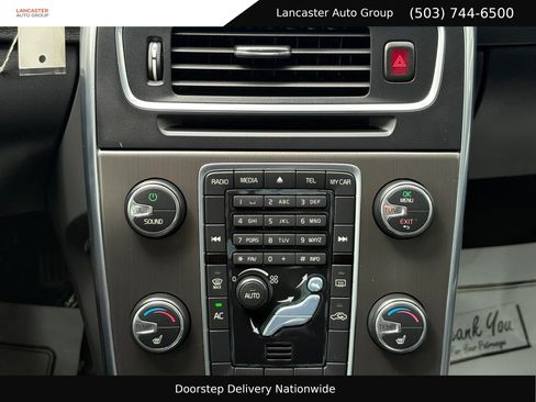 Used 2014 Volvo S60 T5 FWD image 15