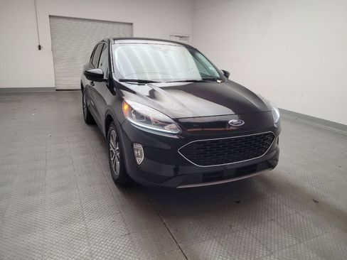 Used 2022 Ford Escape SEL image 14