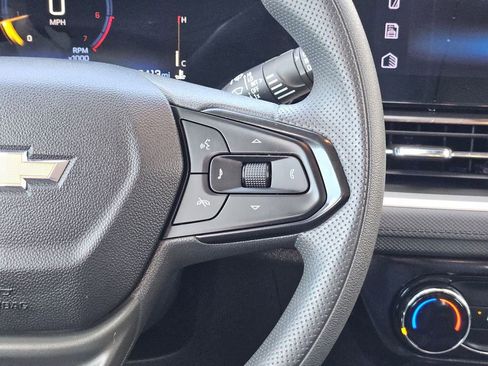 Used 2025 Chevrolet TrailBlazer LT AWD/4WD image 25