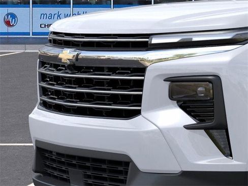 New 2026 Chevrolet Traverse LT w/ Driver Confidence Package image 13