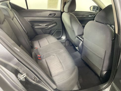 Used 2024 Nissan Altima 2.5 SV AWD/4WD image 22