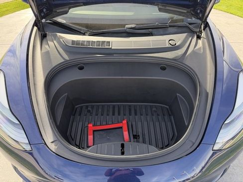 Used 2022 Tesla Model 3 Long Range image 8