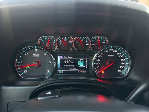 Used 2019 Chevrolet Suburban LT RWD image 40