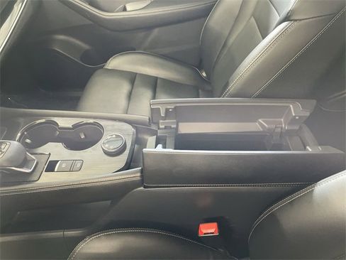 Certified 2022 Nissan Rogue SL w/ SL Premium Package image 27