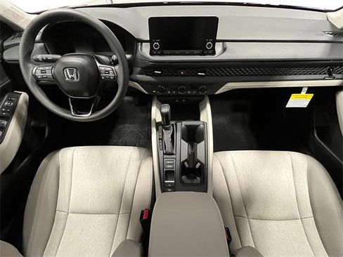 New 2025 Honda Accord SE image 15
