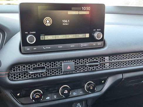 Certified 2023 Honda HR-V Sport image 32