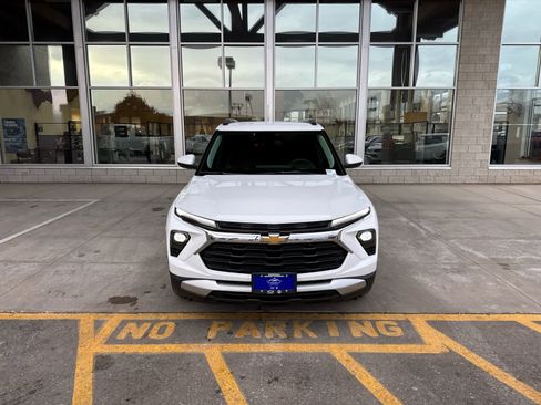 New 2026 Chevrolet TrailBlazer LT w/ LT Cold Weather Package image 2