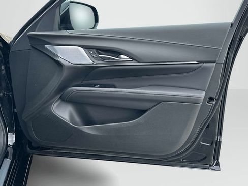 Used 2025 Cadillac CT4 Premium Luxury image 21