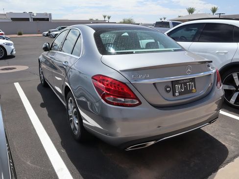 Used 2016 Mercedes-Benz C 300 4MATIC Sedan image 3