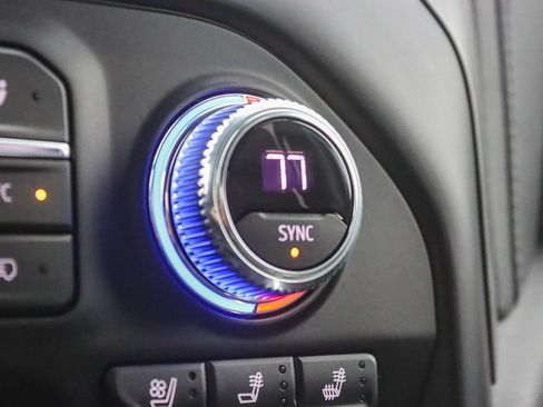 Used 2022 GMC Sierra 1500 Denali w/ Denali Reserve Package image 39