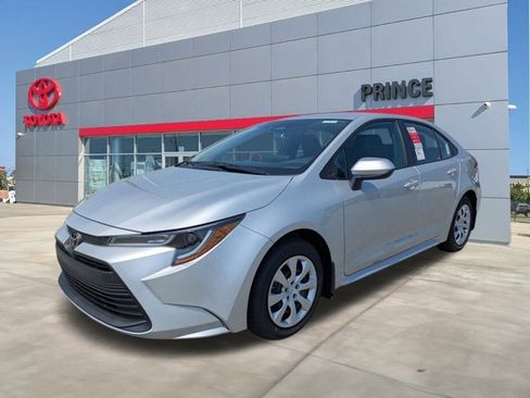 New 2026 Toyota Corolla LE image 8