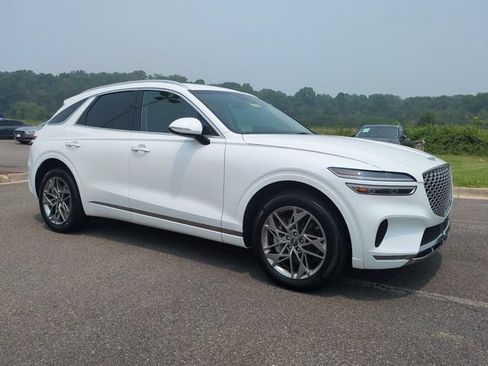 Used 2025 Genesis GV70 2.5T AWD/4WD image 2