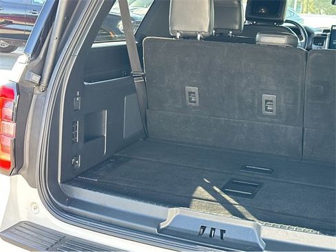 Used 2023 Ford Expedition Max Platinum image 20