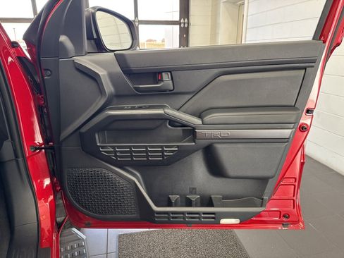 Certified 2025 Toyota 4Runner TRD Off-Road image 54