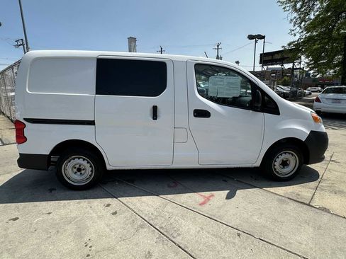 Used 2019 Nissan NV200 S image 4