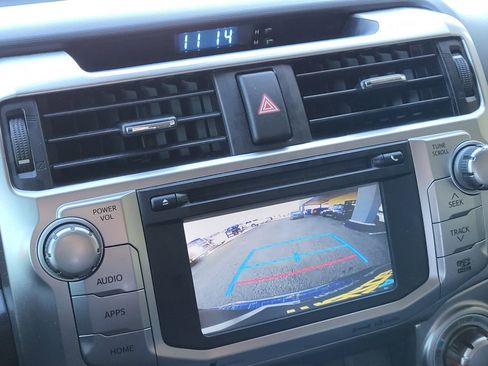 Used 2019 Toyota 4Runner SR5 Premium image 16