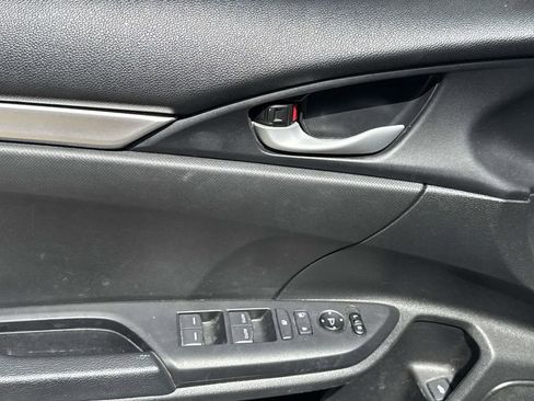 Used 2021 Honda Civic Sport image 19