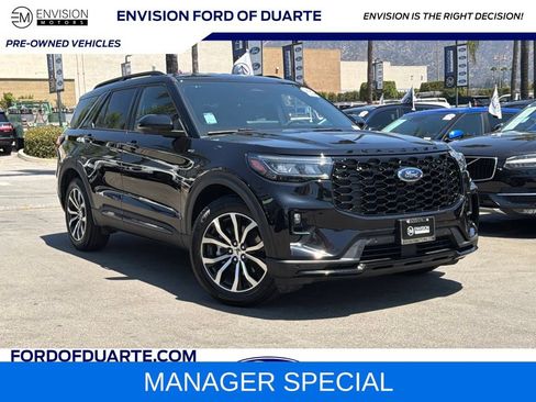 Used 2026 Ford Explorer ST-Line RWD image 1