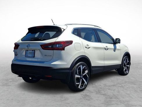 Certified 2022 Nissan Rogue Sport SL w/ Premium Package AWD/4WD image 6
