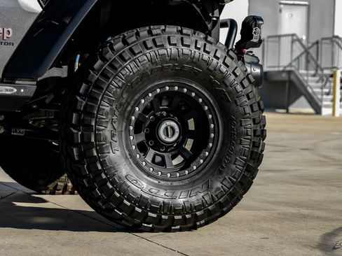 Used 2020 Jeep Gladiator Rubicon image 91