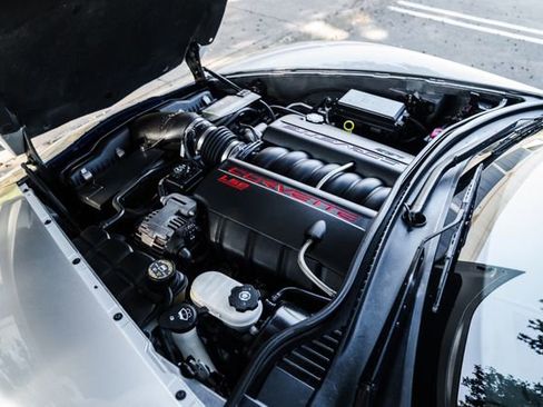 Used 2006 Chevrolet Corvette Convertible w/ Preferred Equipment Group image 77