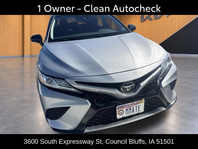 Used 2020 Toyota Camry XSE w/ 4 Season Floor Mat Package FWD image 2