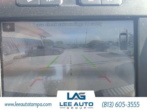 Used 2017 Ford F150 Lariat w/ Equipment Group 502A Luxury AWD/4WD image 21