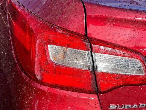 Used 2016 Subaru Legacy 2.5i Premium w/ Moonroof Package AWD/4WD image 29