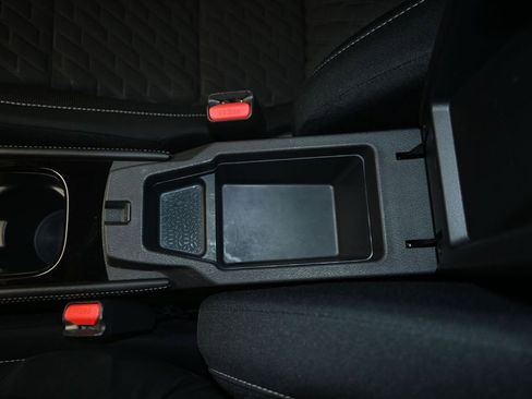 Used 2022 Nissan Kicks SV FWD image 18