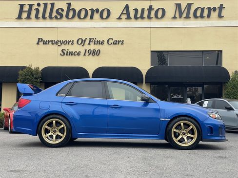 Used 2011 Subaru Impreza WRX STI image 4