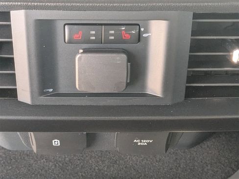 Used 2025 Ford F150 Raptor image 15