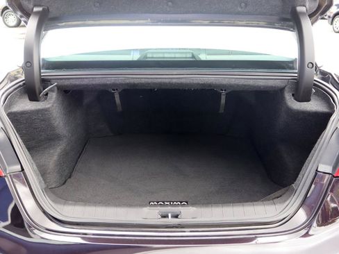 Used 2016 Nissan Maxima SR FWD image 36