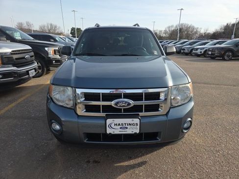 Used 2011 Ford Escape XLT w/ Class II Trailer Tow Pkg image 10