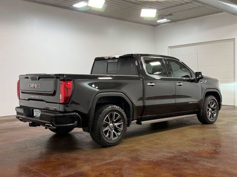 Used 2021 GMC Sierra 1500 Denali w/ Denali Ultimate Package AWD/4WD image 24