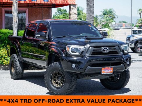 Used 2015 Toyota Tacoma 4x4 Double Cab w/ TRD Off-Road Package image 2