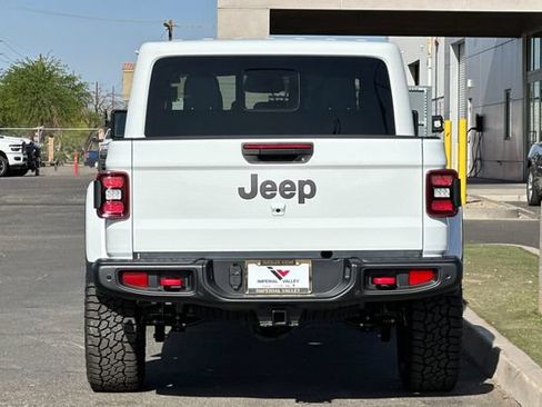 New 2026 Jeep Gladiator Rubicon AWD/4WD image 4