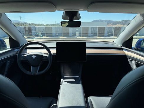 Used 2023 Tesla Model Y Long Range AWD/4WD image 11