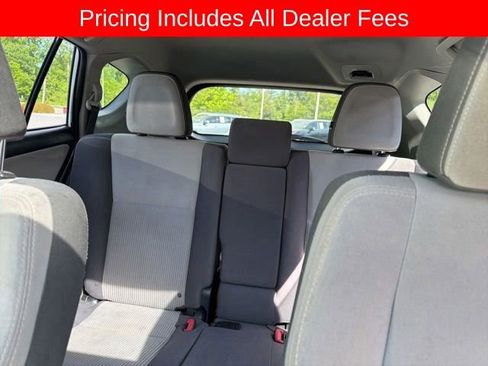 Used 2015 Toyota RAV4 XLE FWD image 11