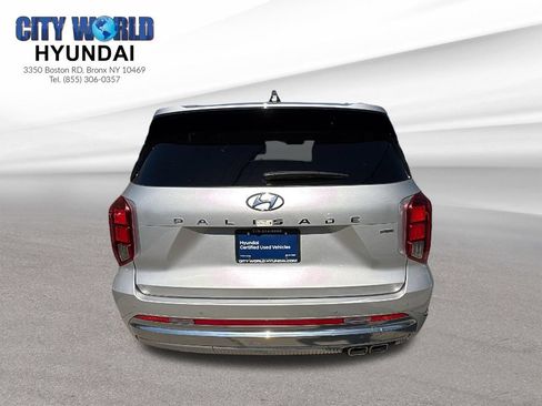 Used 2024 Hyundai Palisade Calligraphy AWD/4WD image 4