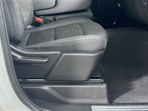 Used 2024 Chevrolet Silverado 2500 LT image 23