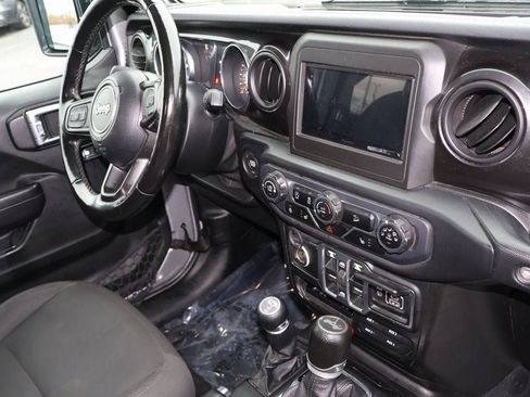 Used 2020 Jeep Wrangler Unlimited Sport image 5