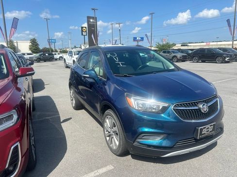 Used 2019 Buick Encore Preferred FWD image 2