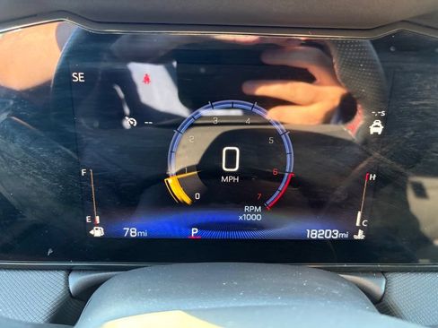 Used 2025 Chevrolet TrailBlazer RS w/ Driver Confidence Package FWD image 17