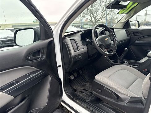 Used 2016 Chevrolet Colorado W/T image 12